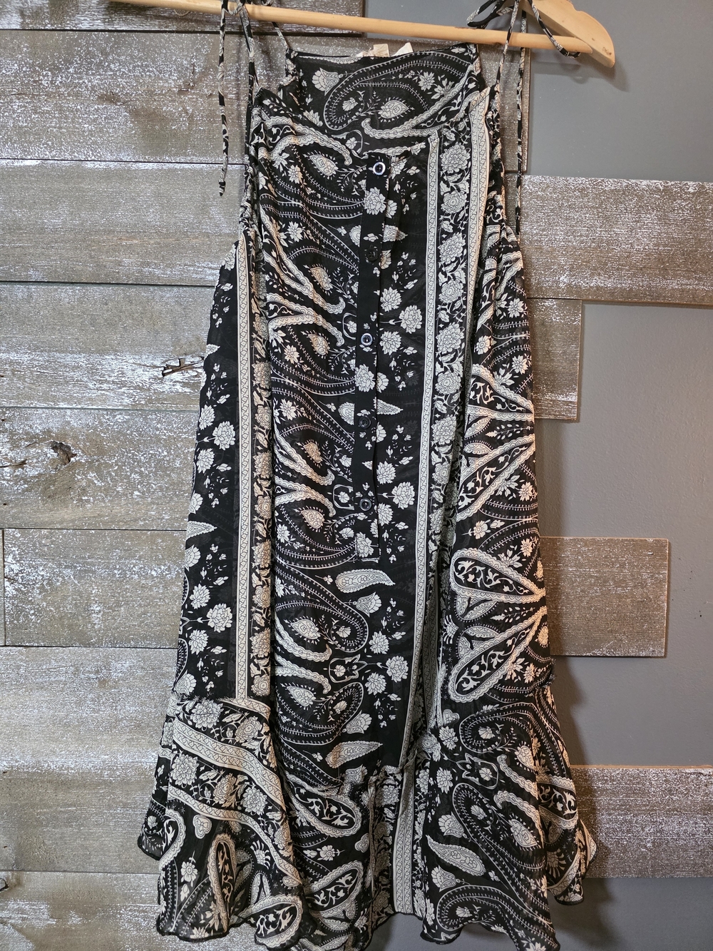 Hem & Thread Black and White Paisley Tie-Strap Camisole